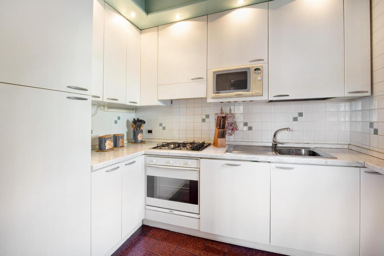 Lake View Apartment Gardone Riviera Exterior photo