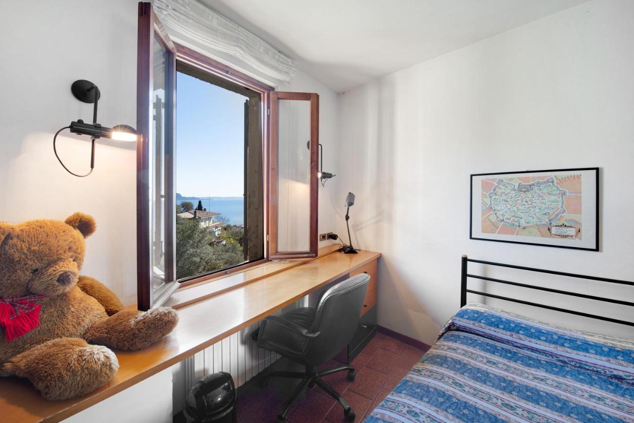 Lake View Apartment Gardone Riviera Exterior photo